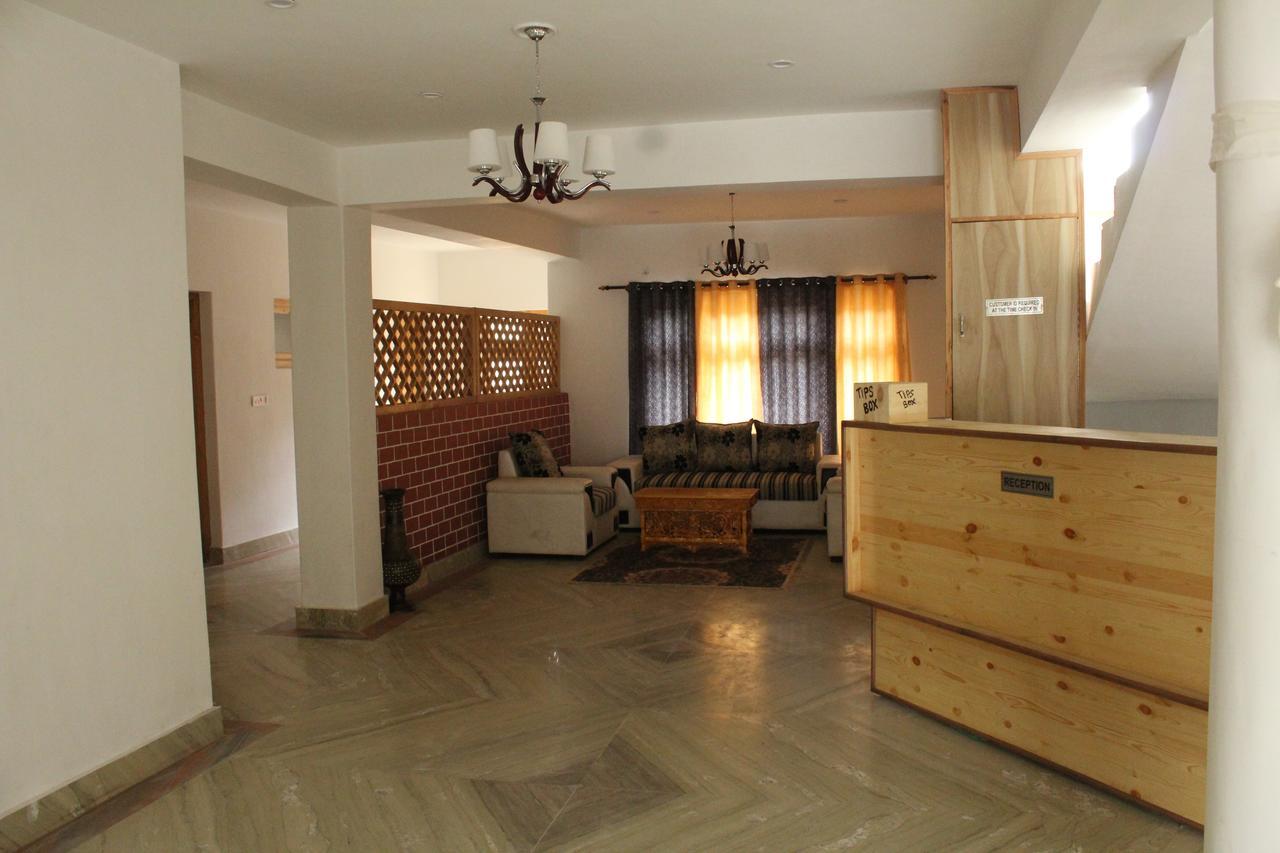 לה Hotel Kasdar Ladakh מראה חיצוני תמונה
